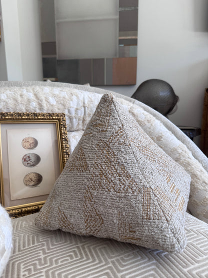 Pyramid Pillow